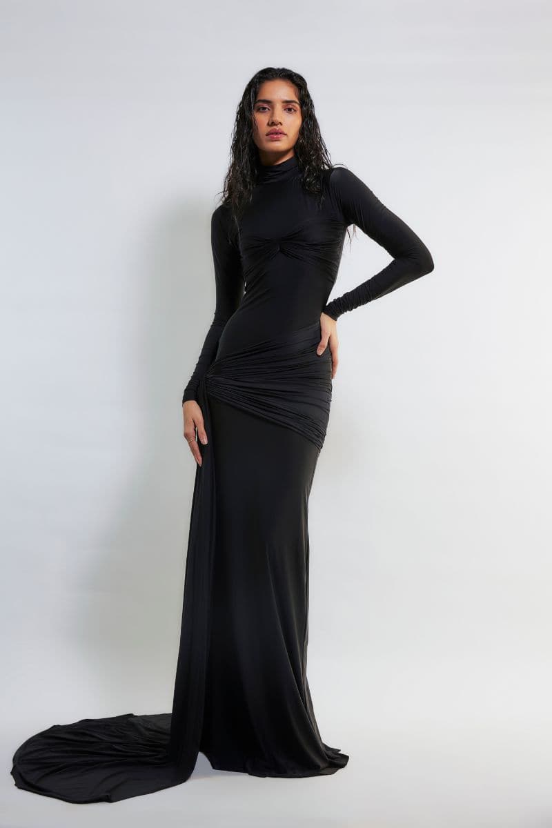 black fitted dress ALYSON BLACK FITTED GOWN | CULT MIA