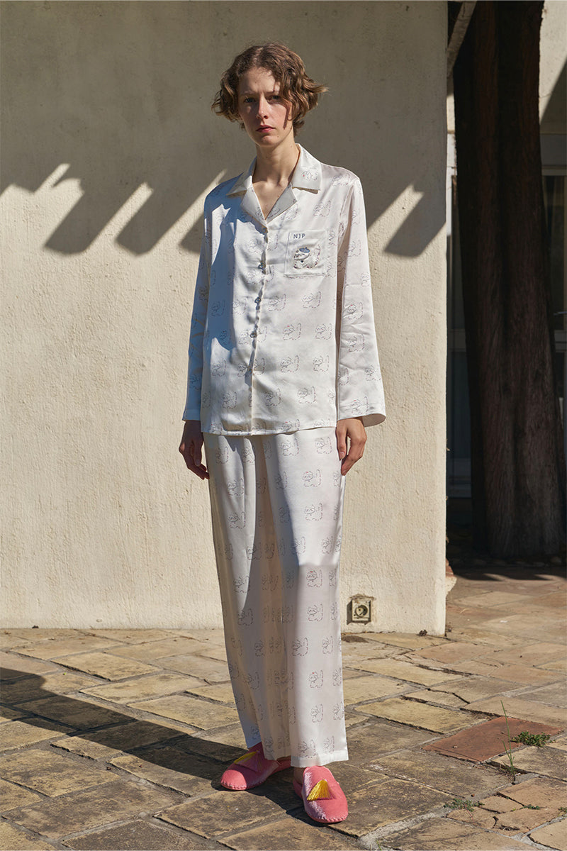 KIKI Pearl Cat 22 Momme Silk Long Pajama Set in elegant silk loungewear with a relaxed fit and classic design.