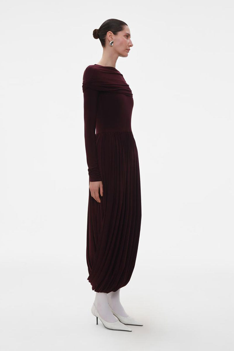 Elegant burgundy jersey midi dress with long sleeves from ELENAREVA, featuring a fitted silhouette and soft fabric.