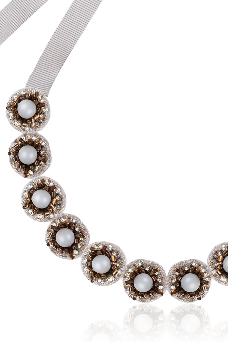 WHITE GELA RIBBON NECKLACE - CULT MIA