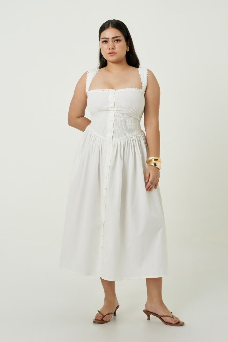 Summer Away LUNA MIDI DRESS IN White Summer Away LUNA MIDI DRESS IN White