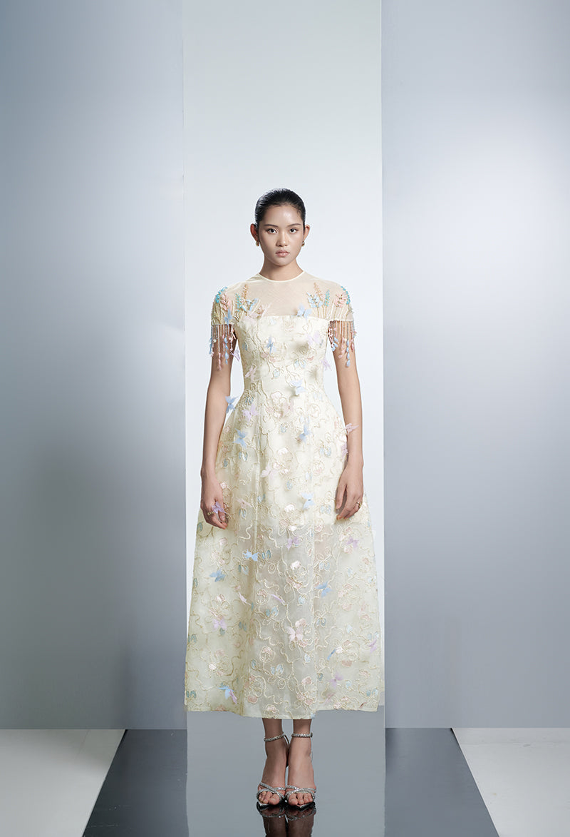 IVORY FLORAL ORGANZA MAXI DRESS WITH COLORFUL BUTTERFLIES IN WHITE - CULT MIA