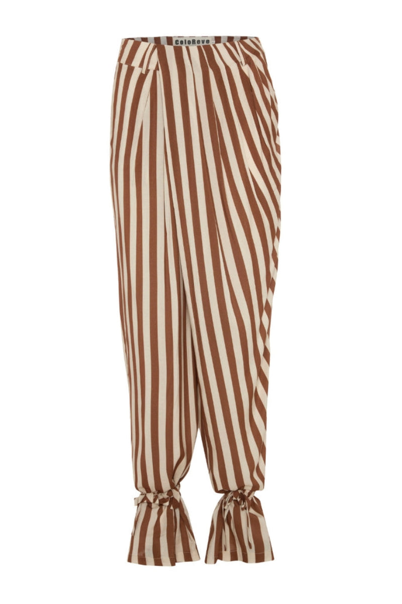 ColoReve Octavien pants in brown striped fabric, featuring a tailored fit and stylish pattern, perfect for casual or office wear.