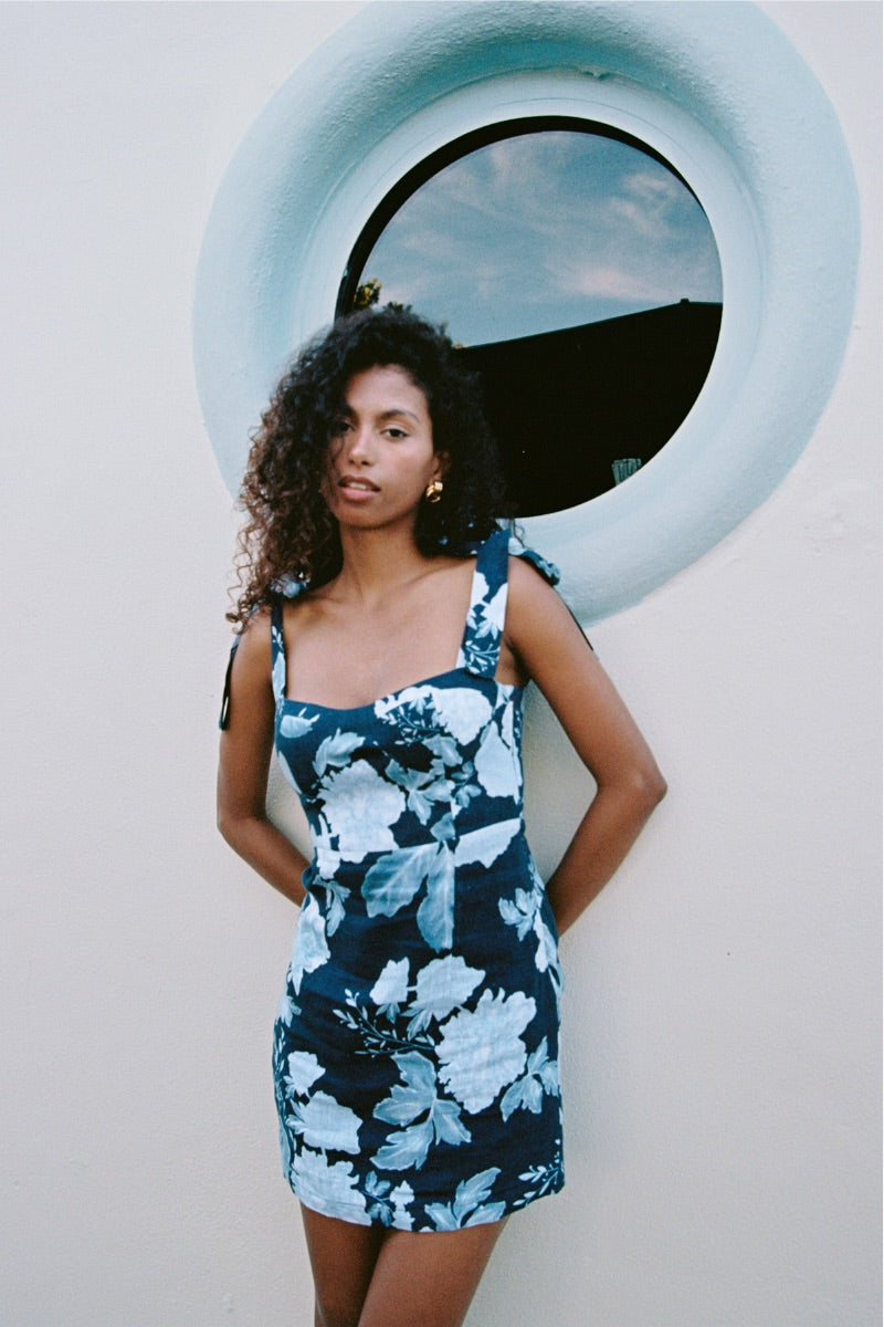 MAY DRESS IN MIDNIGHT BLUE | CULT MIA | Summer Away MAY DRESS IN MIDNIGHT BLUE | CULT MIA | Summer Away