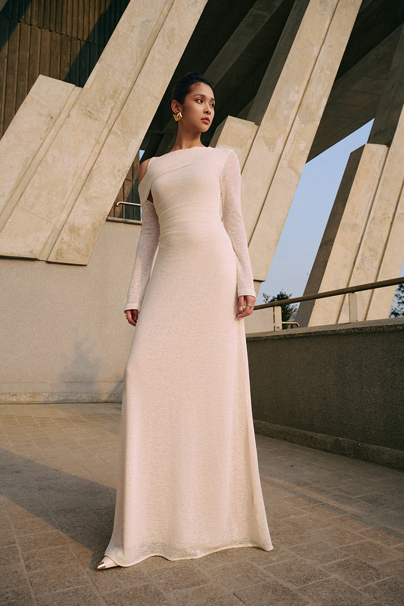 IRIDESCENT DRESS IN WHITE