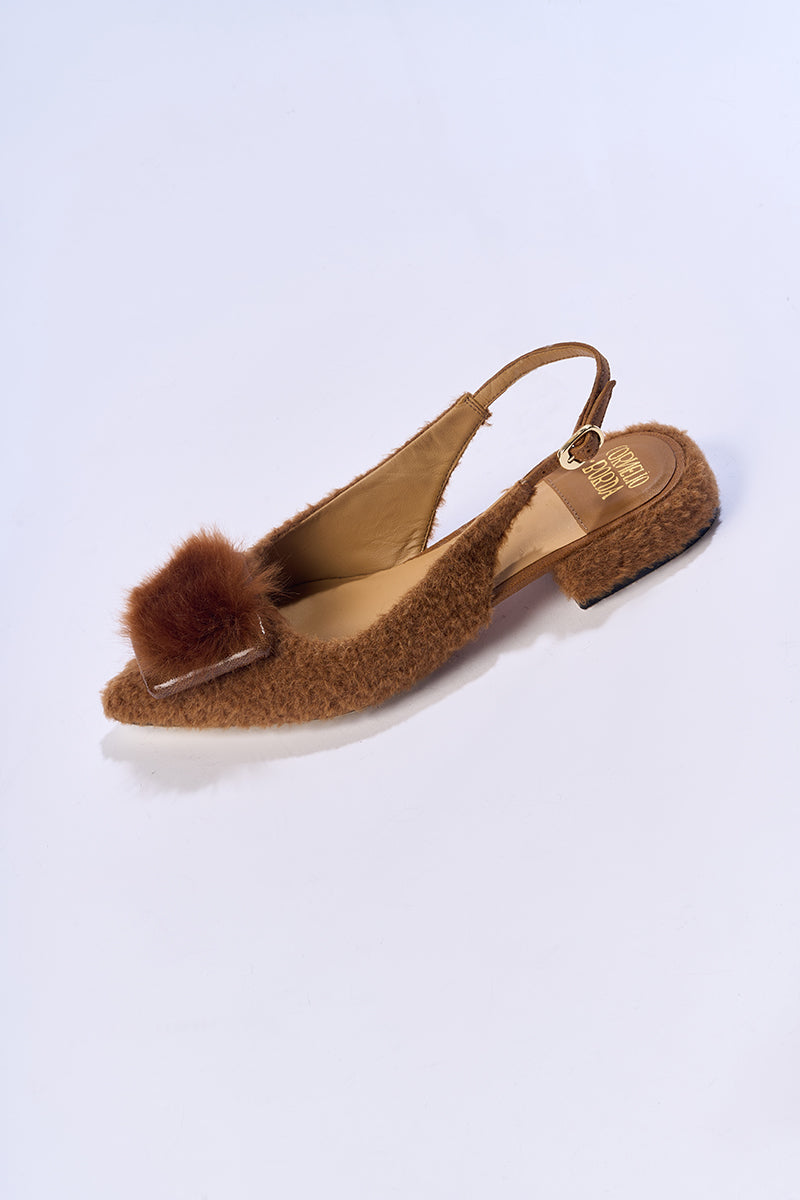 ROYA CARAMEL SLINGBACK FLATS - CULT MIA