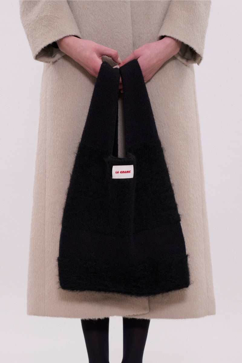 TWO-TONE TOTE BAG IN BLACK - CULT MIA