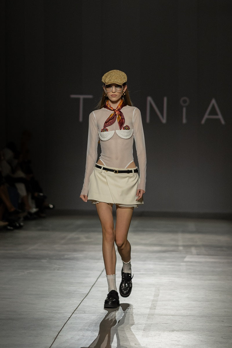 NEW LOOK SKORT IN WHITE - CULT MIA