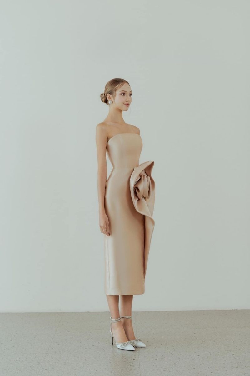 HACCHIC COUTURE ROSIE GOLD PENCIL MIDI DRESS | Cult Mia HACCHIC COUTURE ROSIE GOLD PENCIL MIDI DRESS | Cult Mia