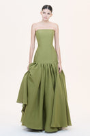 Nihan Peker Lizdress drop waist gown in elegant fabric, featuring a flowing silhouette and subtle detailing.