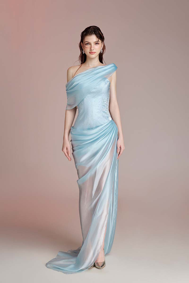 THE CELESTIAL STREAM BLUE MAXI DRESS | CULT MIA | Do Long THE CELESTIAL STREAM BLUE MAXI DRESS | CULT MIA | Do Long