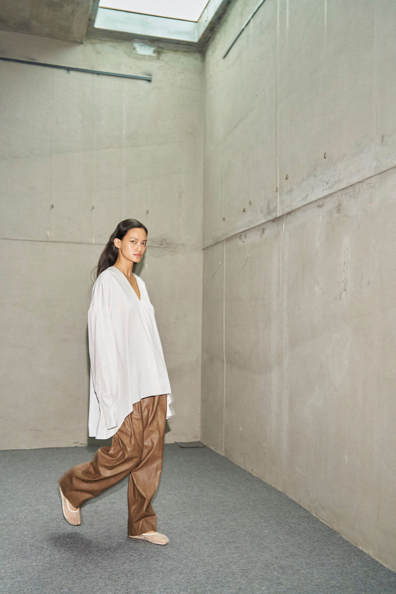 ODELIA TROUSERS IN TOBACCO