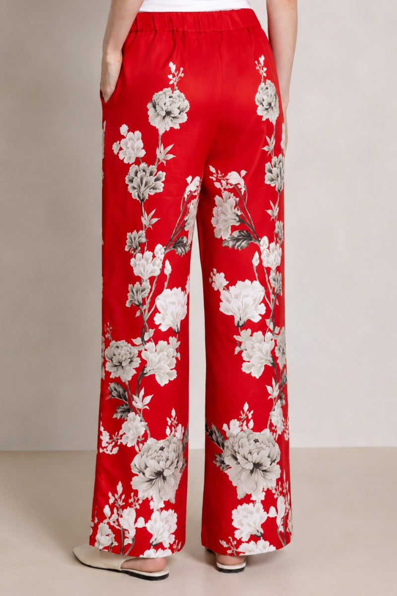 Raishma Zena trousers, stylish pants featuring a tailored fit and modern design, shown in a full-length view.