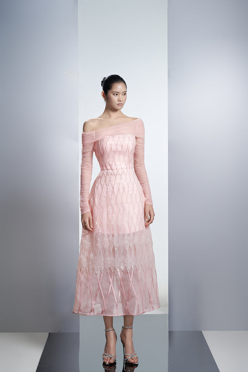OFF SHOULDER ORGANZA MIDI DRESS IN PINK - CULT MIA