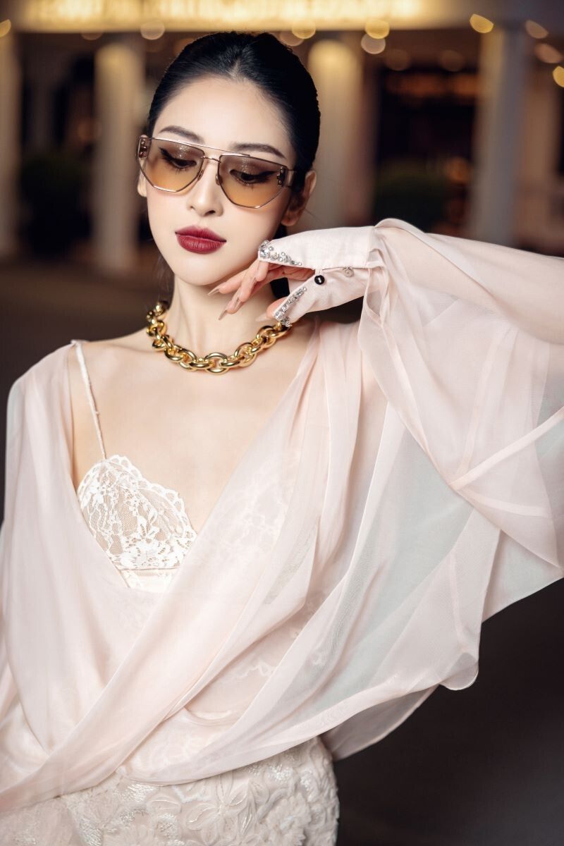 EDANA BEIGE SILK PLEATED TOP AND SKIRT SET - CULT MIA