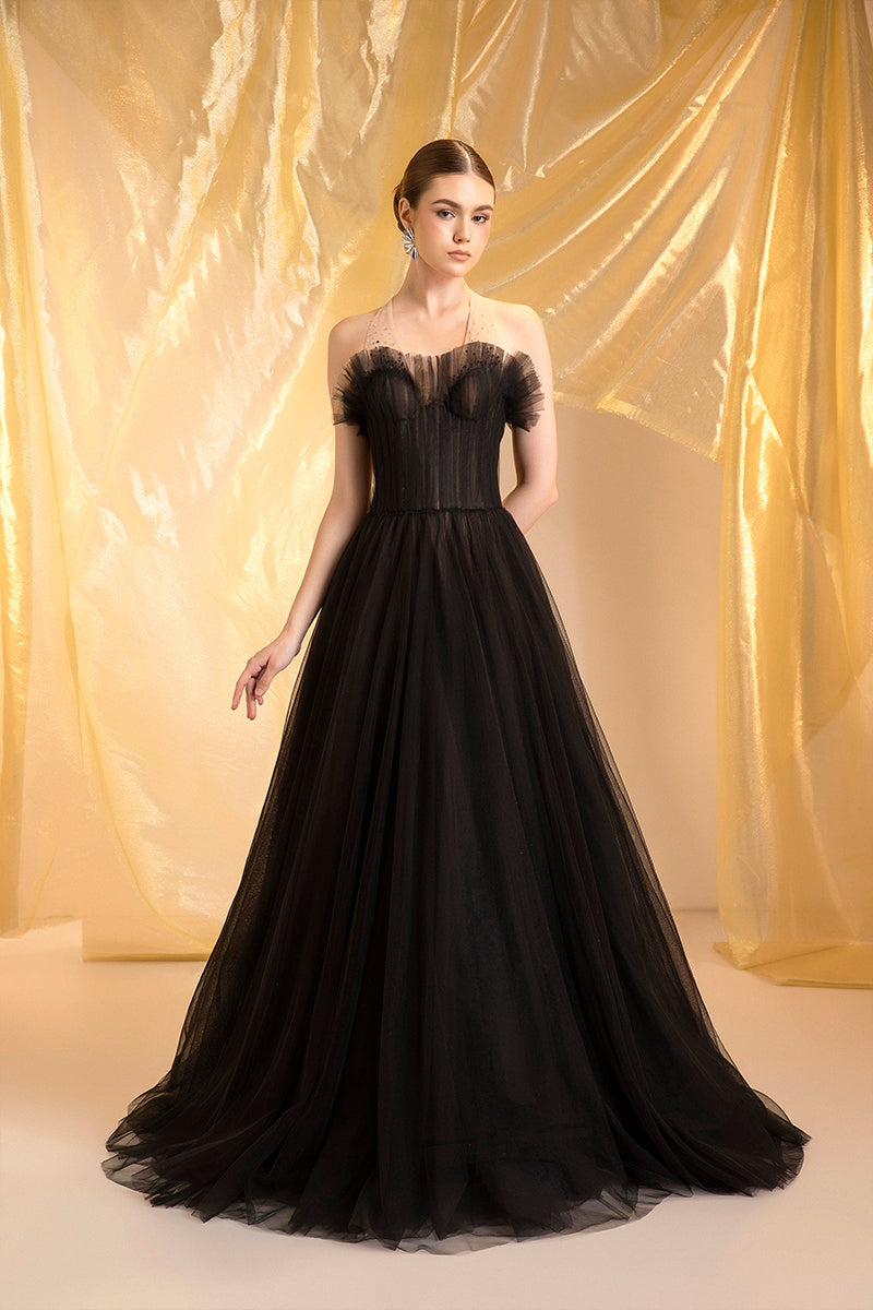 NANCY HALTER NECK GOWN | CULT MIA | Le Thanh Hoa NANCY HALTER NECK GOWN | CULT MIA | Le Thanh Hoa