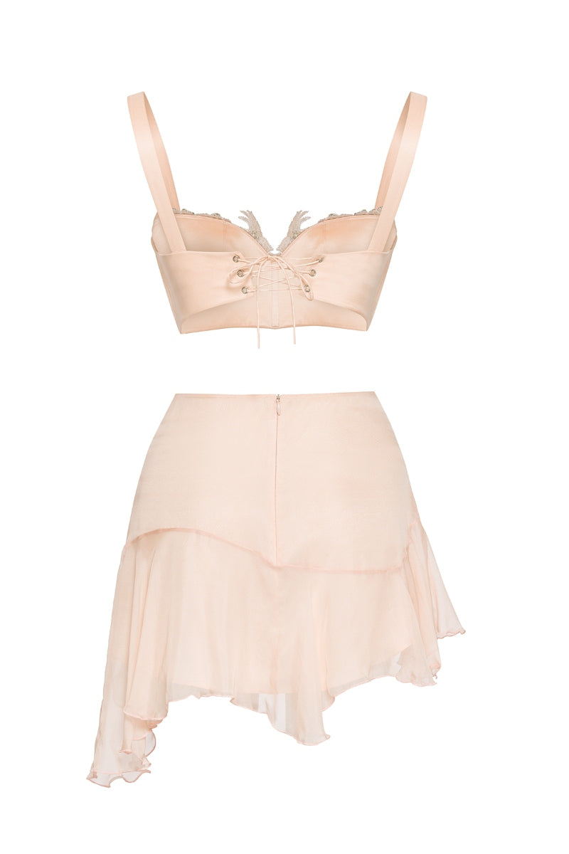 IKINITA Sakura top and skirt co-ords set, featuring a stylish matching blouse and skirt with floral design and trendy fit.