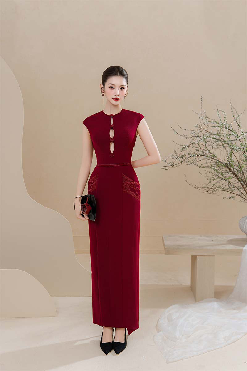 OFF-SHOULDER VELVET PETAL MAXI DRESS IN RED | CULT MIA | HAPPY CLOTHING OFF-SHOULDER VELVET PETAL MAXI DRESS IN RED | CULT MIA | HAPPY CLOTHING