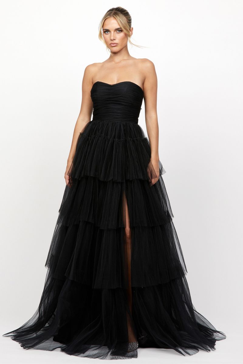 AMAYA SWEETHEART TIERED BALL GOWN - CULT MIA