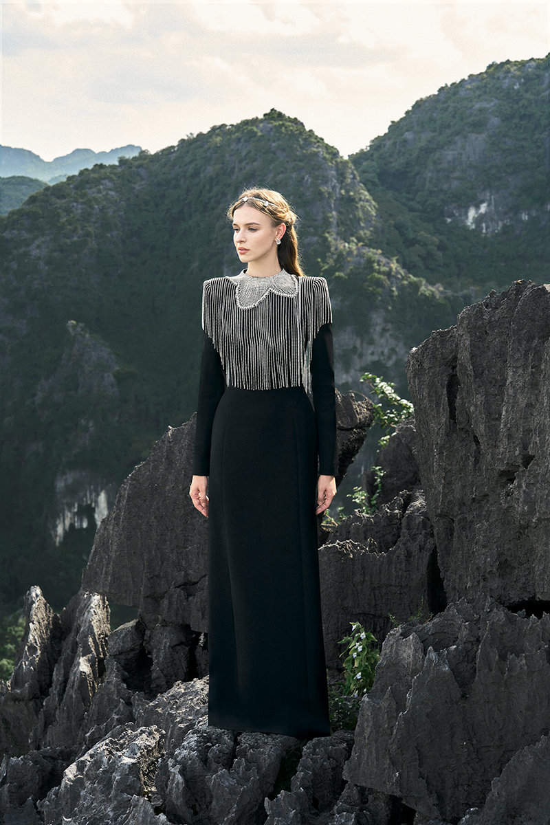 LONG SLEEVE CRYSTAL TASSEL BODYCON FLOOR-LENGTH GOWN - CULT MIA