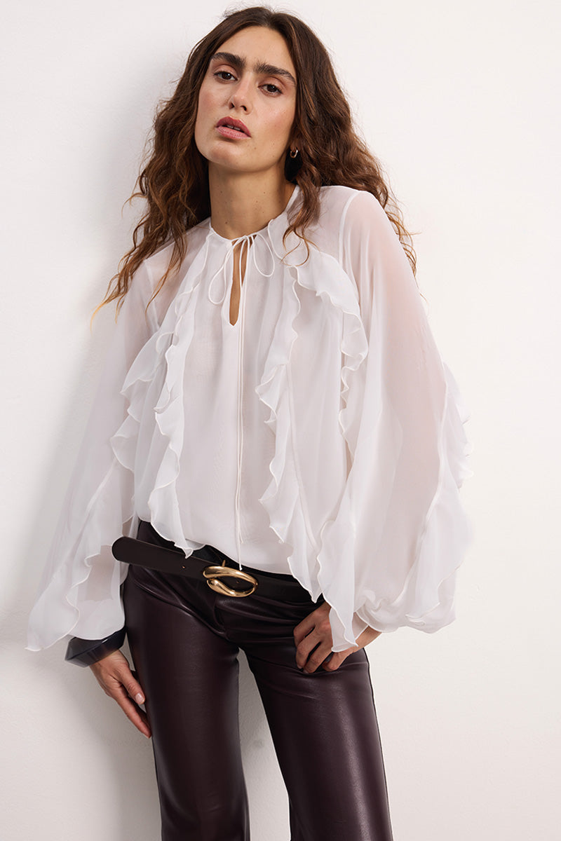 PETAL BLOUSE MILKY WHITE