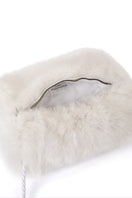 Verheyen Louis white shoulder bag with adjustable strap and minimalist design, ideal for daily use or stylish outings.