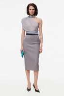 Kris Marán knee-length gray sculpted midi skirt with fitted waist and sleek silhouette, perfect for stylish everyday wear.