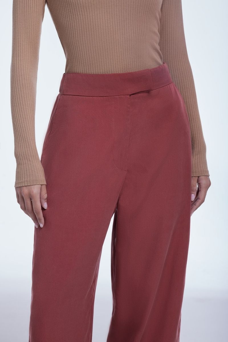 RELAXED WIDE LEG CROPPED PANTS - CULT MIA