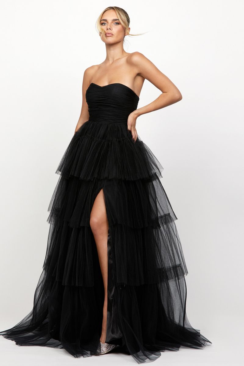 AMAYA SWEETHEART TIERED BALL GOWN - CULT MIA