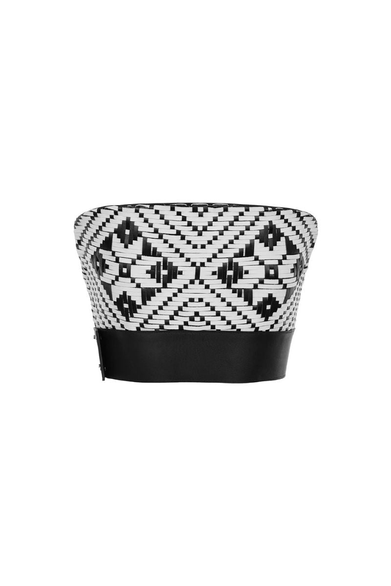 Maz Manuela Álvarez Intrecciato Top Leather, close-up of textured leather top showing intricate woven design and craftsmanship.