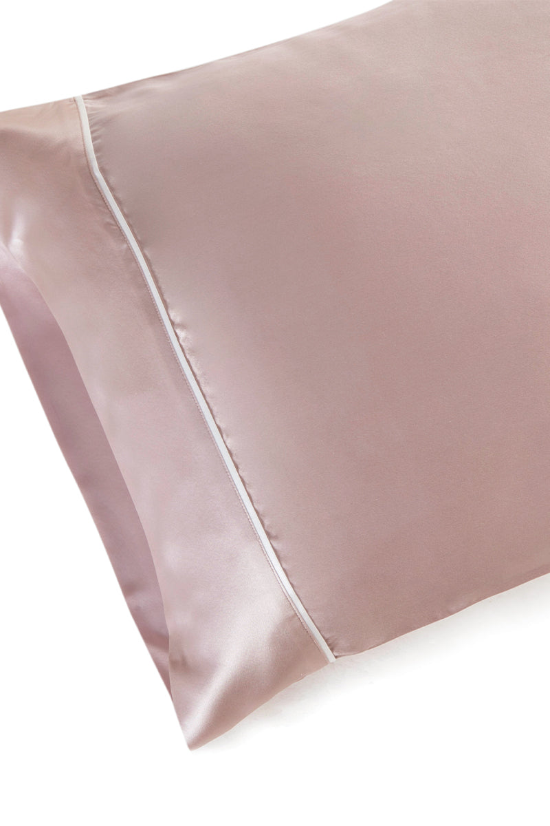 SWEET DREAMS SILK GIFT BOX IN SOFT PINK - CULT MIA