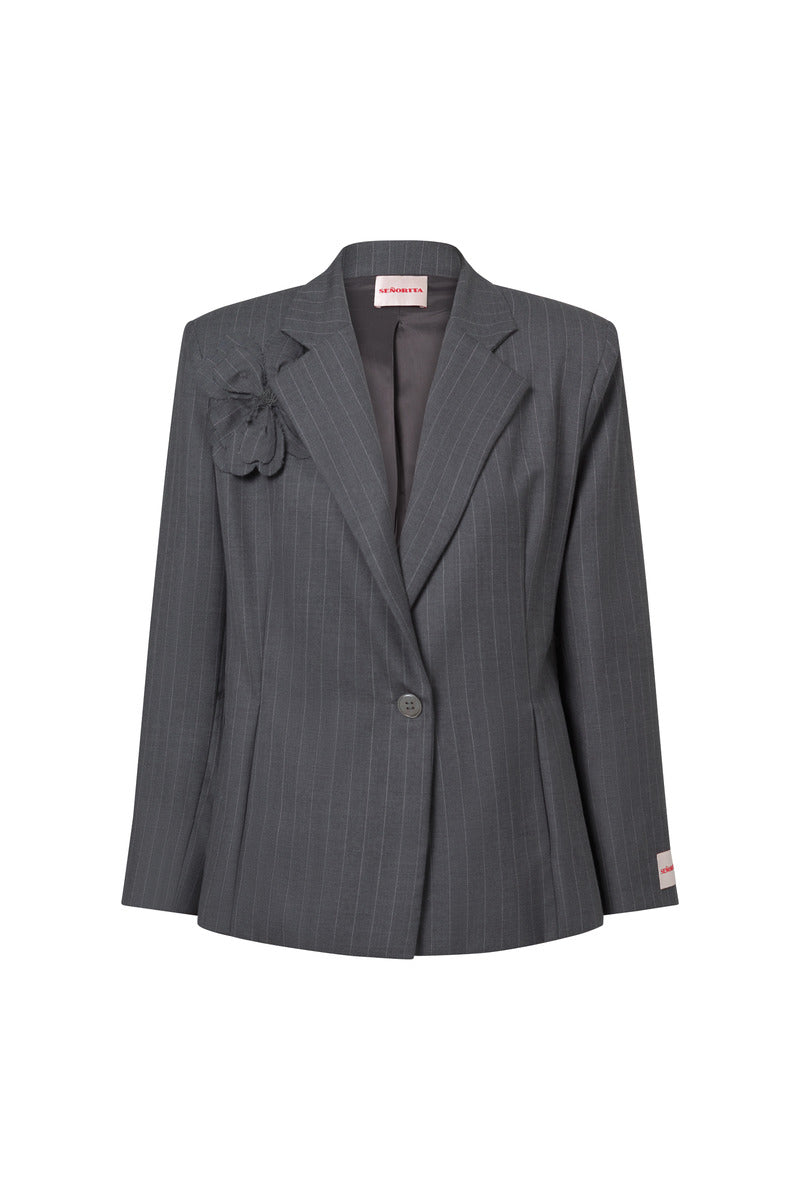 Señorita Adriana gray blazer jacket displayed on a hanger, featuring a tailored fit and classic lapel design.
