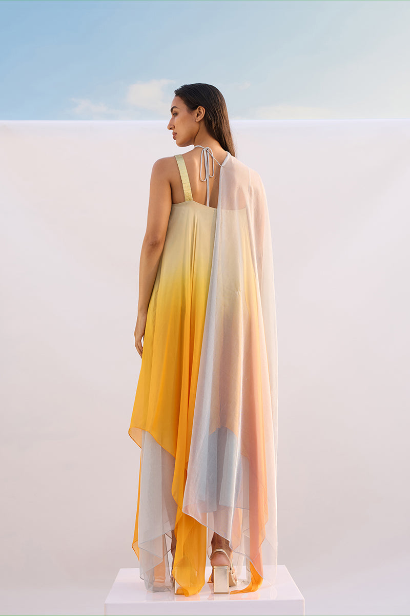 AKHL Sunbeam fall-paneled maxi dress with flowing fabric, featuring layered panels and a stylish, elegant design.