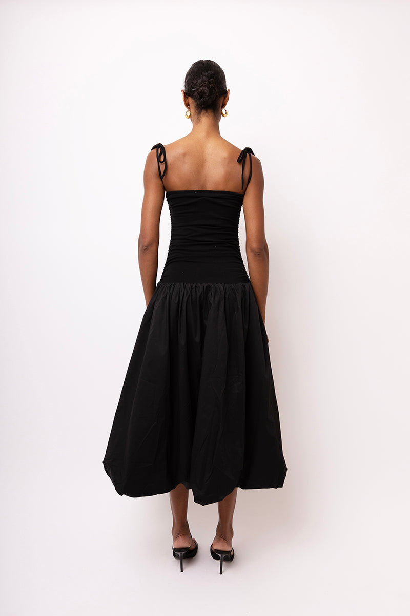 ALEXA DRESS IN BLACK - CULT MIA