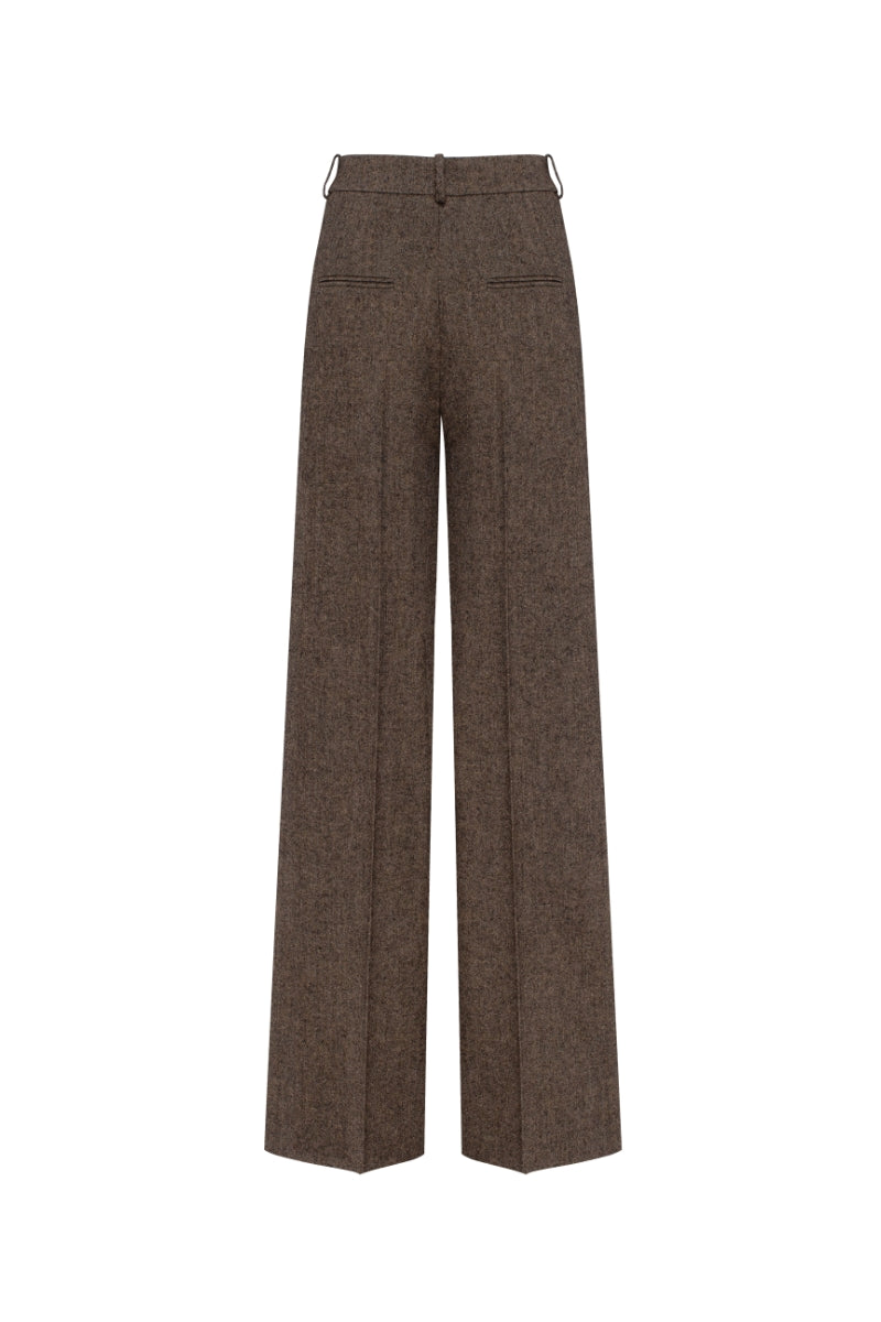 Podyh Seccesia pants in rich brown, stylish casual trousers with a relaxed fit, displayed on a neutral background.