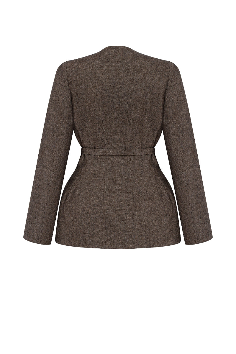 Podyh Seccesia blazer in rich brown, tailored men's jacket with structured fit and classic lapel, front buttons, and sleek design.