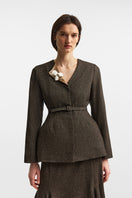 PODYH Seccesia blazer in rich brown, tailored men's jacket with notch lapels and button closure, stylish and versatile.