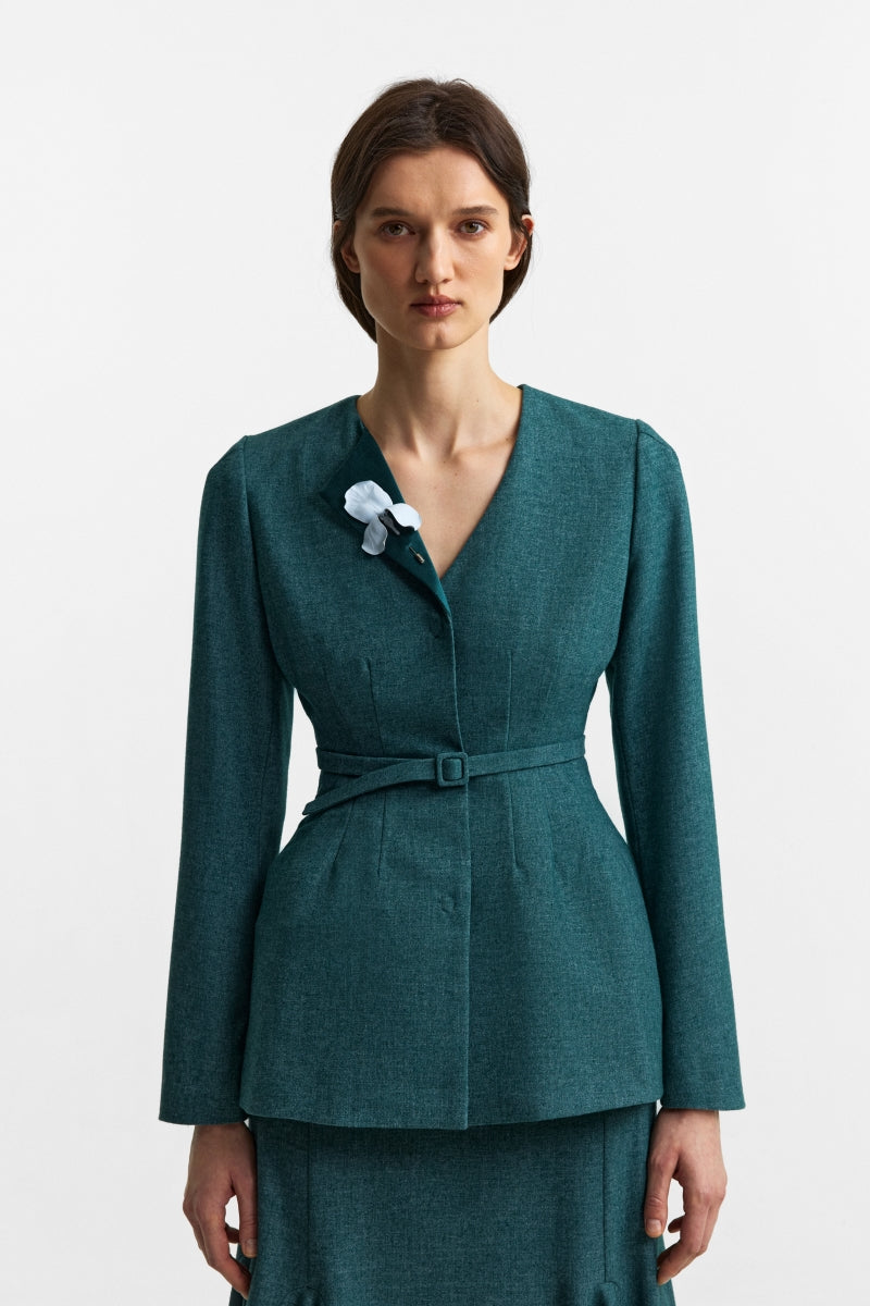 PODYH Seccesia blazer in rich teal, tailored blazer with lapels and front pockets, stylish and versatile for professional or casual wear.