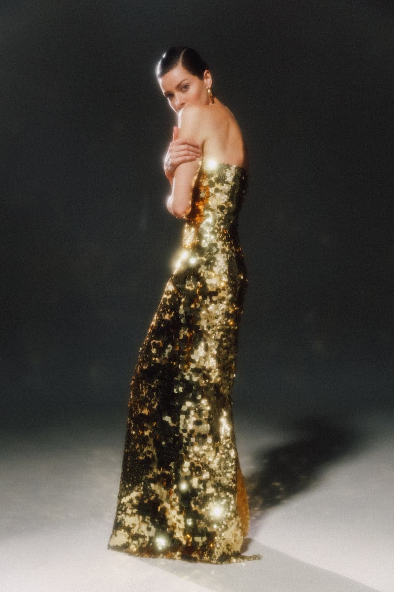 ARIEL GOLD STRAPLESS MIDI DRESS - CULT MIA