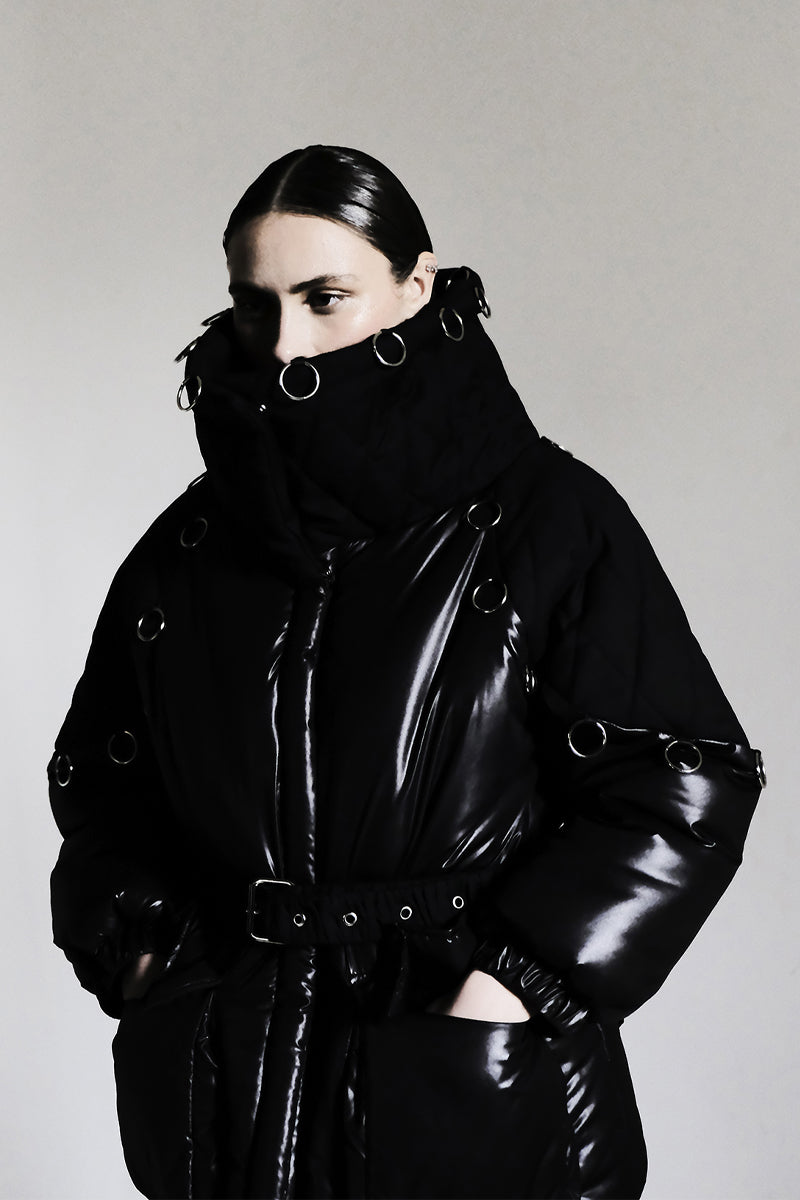 BLACK HIGH-NECK PUFFER JACKET - CULT MIA