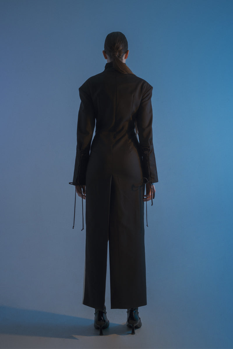 BLACK AND MILKY HIGH-NECK DRESS - CULT MIA