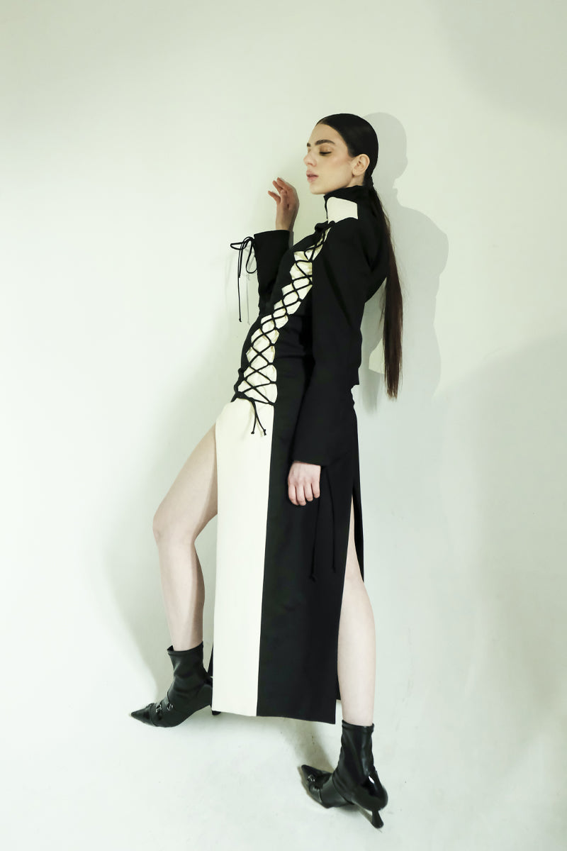 BLACK AND MILKY HIGH-NECK DRESS - CULT MIA