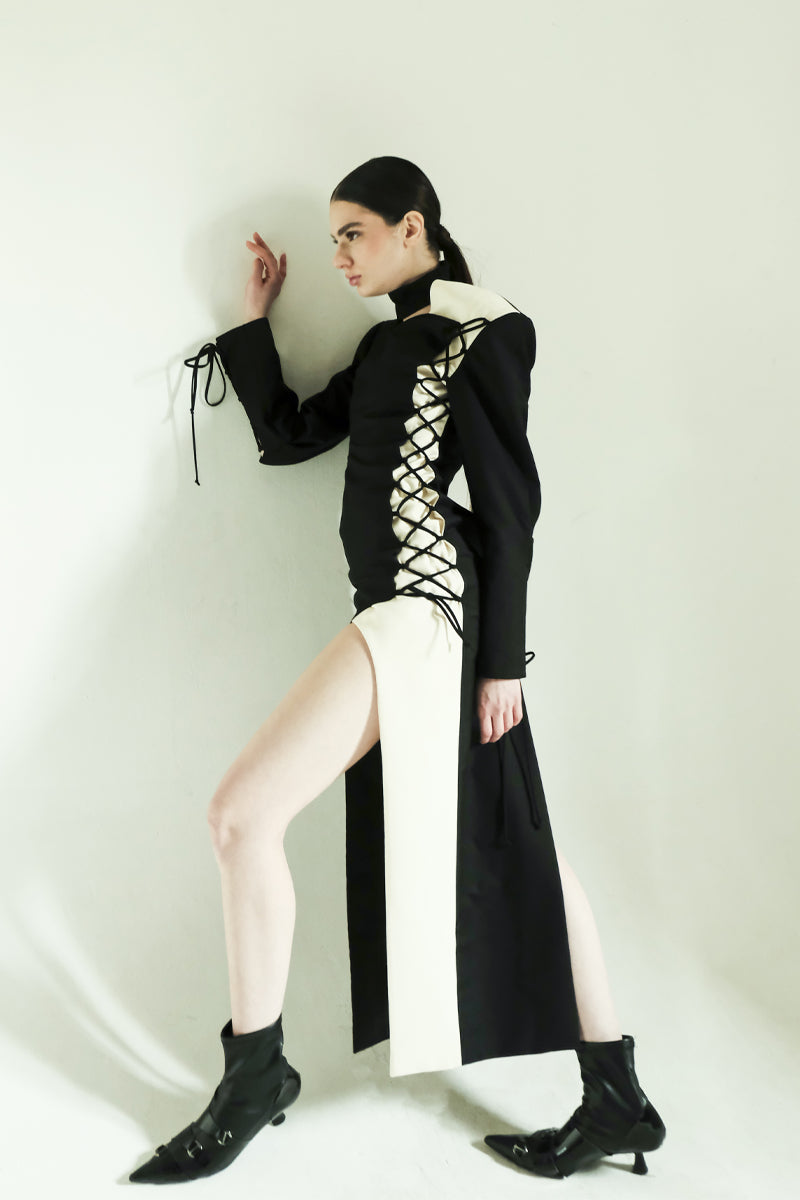 BLACK AND MILKY HIGH-NECK DRESS - CULT MIA