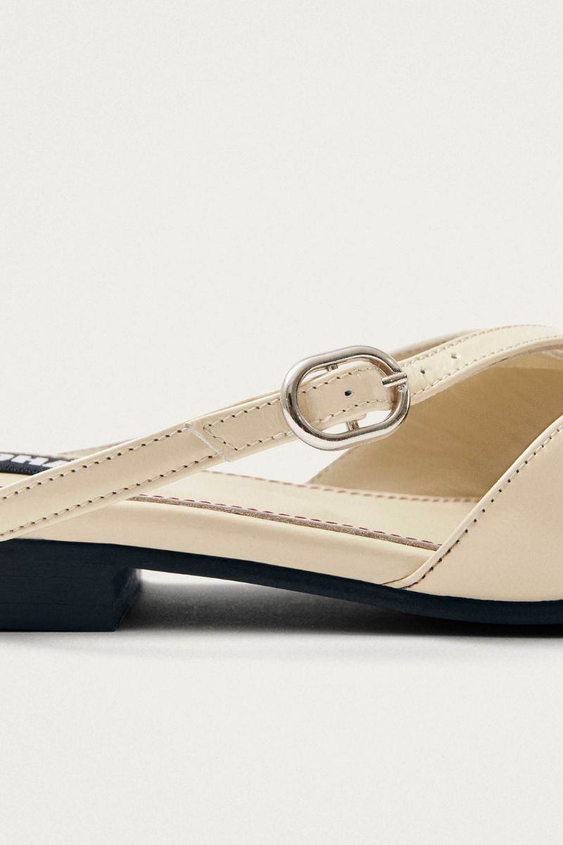 ADRIA ONIX CREAM LEATHER MULES - CULT MIA