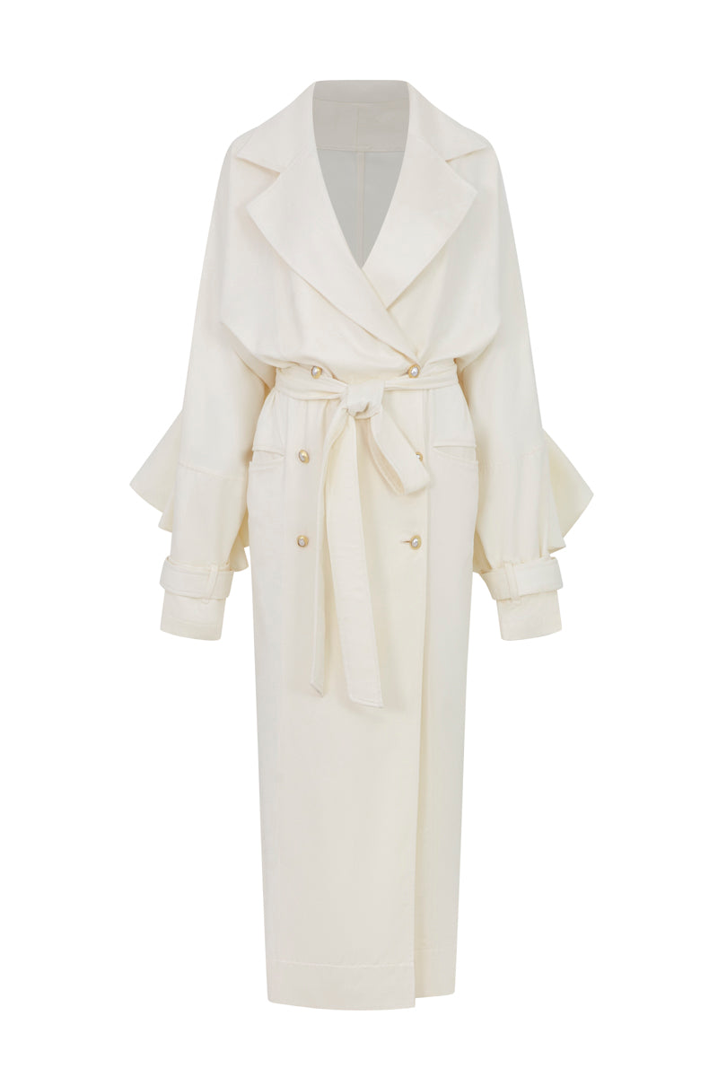 Cream white AILE coat by POEM, stylish and warm, displayed on a mannequin with a clean background.