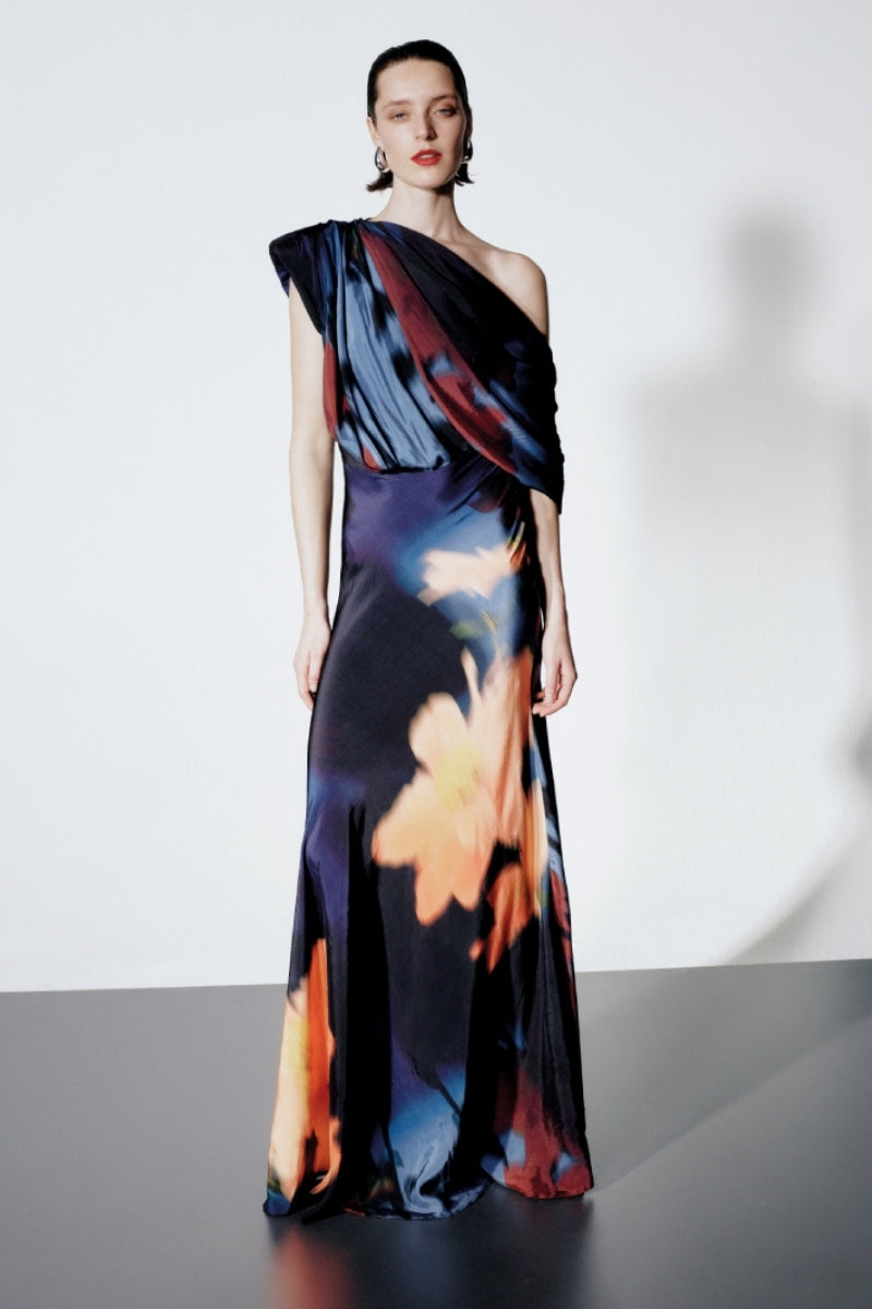 Robe longue Angelina Navy couleur bleu ciel ambré