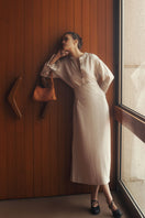 Verdi Arista seashell shoulder bag in copper with textured surface and elegant design, perfect for stylish accessories.