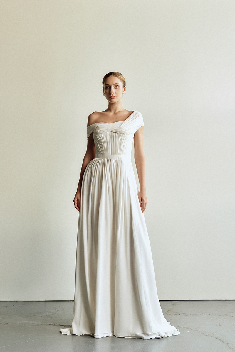 CLARA WHITE DOVER A-LINE GOWN - CULT MIA