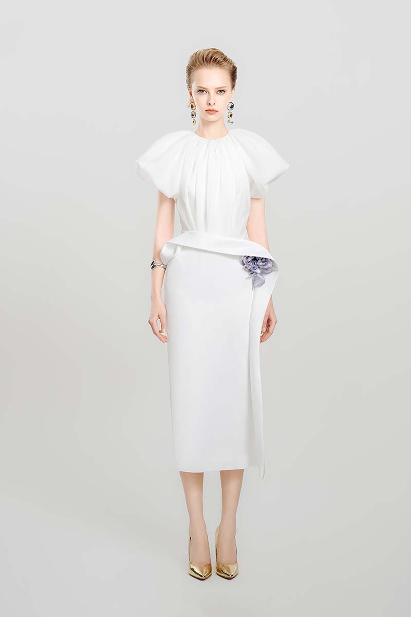 FEMININE MIDI DRESS - CULT MIA