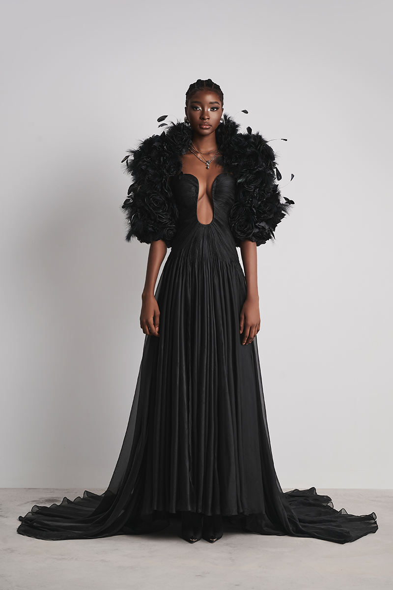 CELESTIAL WHISPER GOWN IN BLACK - CULT MIA